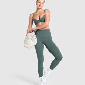 Gymshark Elevate 2.0 ruched bra and leggings set teal